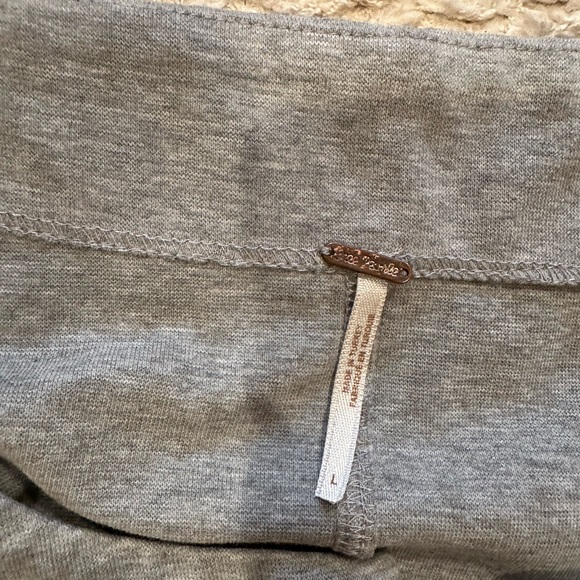 Free People Gray Lace-Up Women's Top - Picture 2 of 4